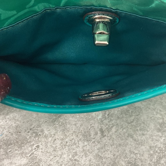 Coach Nylon Turnlock Wristlet NWT - Picture 5 of 7